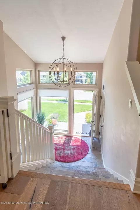 16808 Meadowbrook Dr, Haslett, MI 48840 photo 3