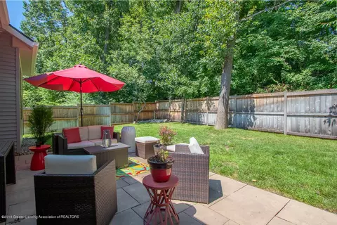 16808 Meadowbrook Dr, Haslett, MI 48840 photo 25