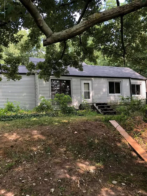 6187 Sleight Rd, Bath, MI 48808 photo 1