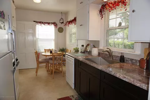 1007 Cooper Ave, Lansing, MI 48910 photo 12