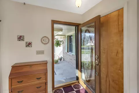 1170 Ro Dic Don Dr, Dewitt, MI 48820 photo 3
