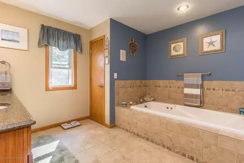 7112 White Pine Dr, Perry, MI 48872 photo 17