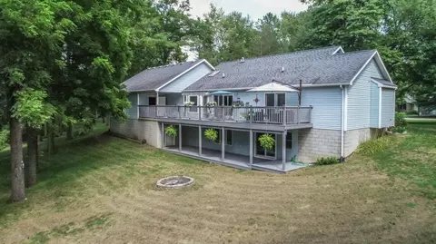 7112 White Pine Dr, Perry, MI 48872 photo 35