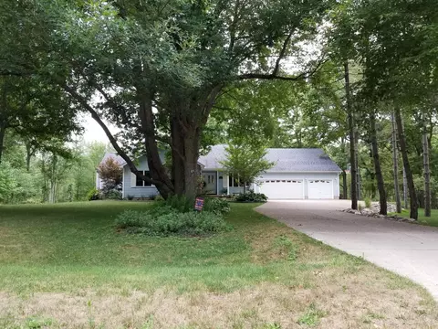 7112 White Pine Dr, Perry, MI 48872 photo 29