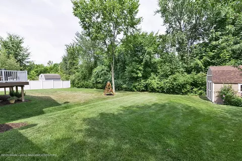 6770 Thunder Ln, Lansing, MI 48906 photo 27