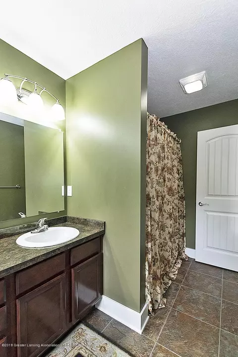 6770 Thunder Ln, Lansing, MI 48906 photo 16