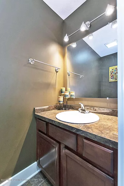 6770 Thunder Ln, Lansing, MI 48906 photo 20
