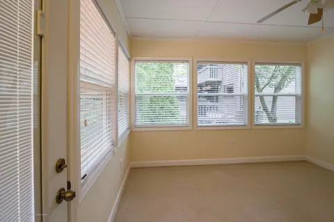 1302 Sandhill Dr, Dewitt, MI 48820 photo 22