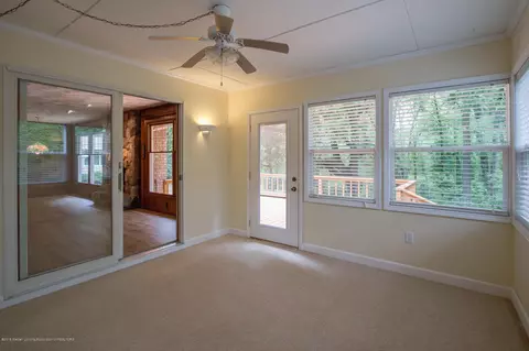 1302 Sandhill Dr, Dewitt, MI 48820 photo 24
