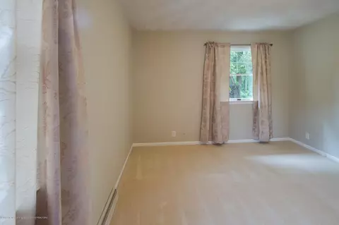 1302 Sandhill Dr, Dewitt, MI 48820 photo 13