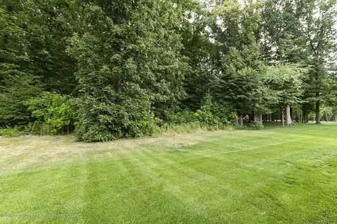 2048 Arbor Meadows Dr, Dewitt, MI 48820 photo 27