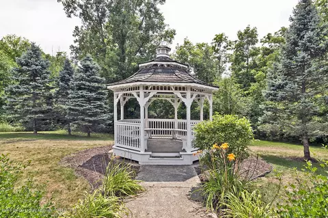 2048 Arbor Meadows Dr, Dewitt, MI 48820 photo 28