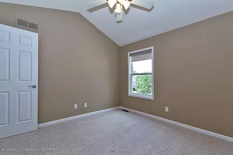 2048 Arbor Meadows Dr, Dewitt, MI 48820 photo 20