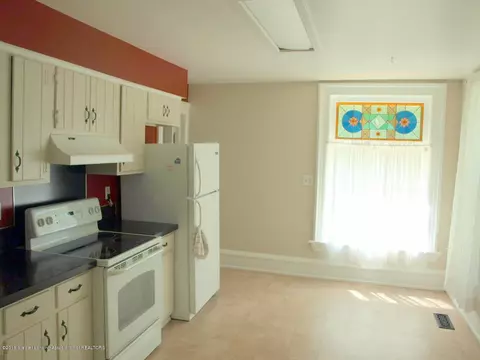 500 E State St, Saint Johns, MI 48879 photo 7