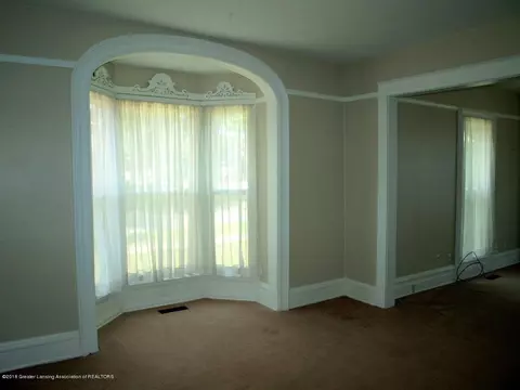 500 E State St, Saint Johns, MI 48879 photo 9