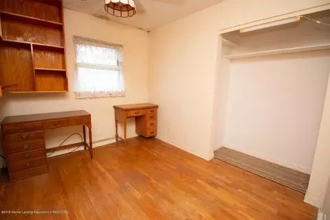 1900 Willowbrook Dr, Lansing, MI 48917 photo 13