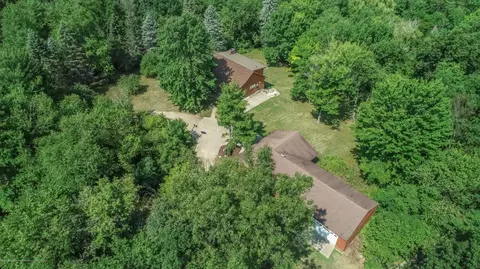 6833 E Clark Rd, Bath, MI 48808 photo 37