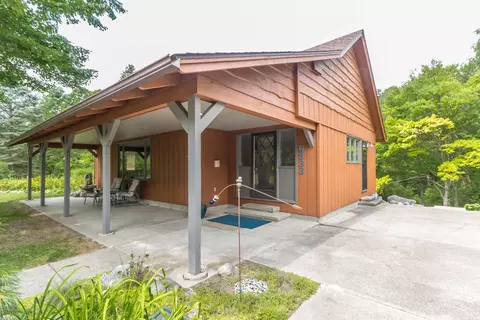 6833 E Clark Rd, Bath, MI 48808 photo 30