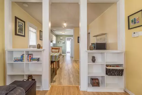 2309 Harding Ave, Lansing, MI 48910 photo 9