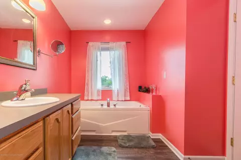 15930 S Hinman Rd, Eagle, MI 48822 photo 13