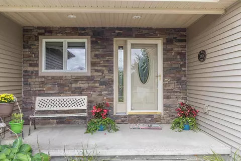 15930 S Hinman Rd, Eagle, MI 48822 photo 3