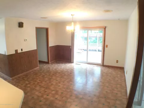 34 Elm Cir, Sunfield, MI 48890 photo 7