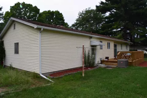 1818 N Eifert Rd, Holt, MI 48842 photo 3