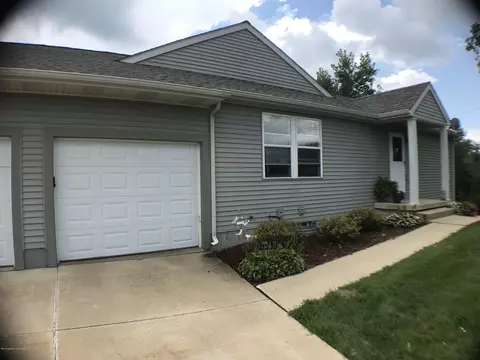 459 Red Cedar Blvd, Williamston, MI 48895 photo 4
