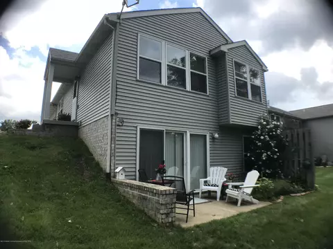 459 Red Cedar Blvd, Williamston, MI 48895 photo 2