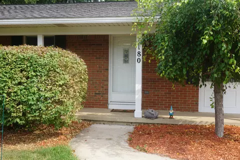 1180 Winding Brook Rd, Dewitt, MI 48820 photo 2