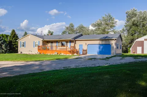 10487 S Francis Rd, Dewitt, MI 48820 photo 1