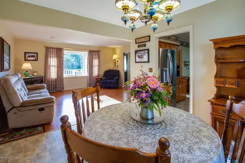 10487 S Francis Rd, Dewitt, MI 48820 photo 12