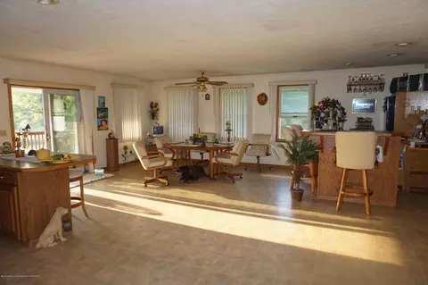 7331 N Wheaton, Charlotte, MI 48813 photo 9