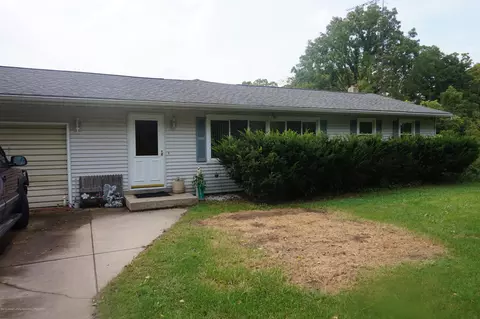 7331 N Wheaton, Charlotte, MI 48813 photo 1