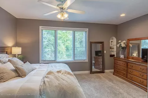 5579 Star Flower Dr, Haslett, MI 48840 photo 23