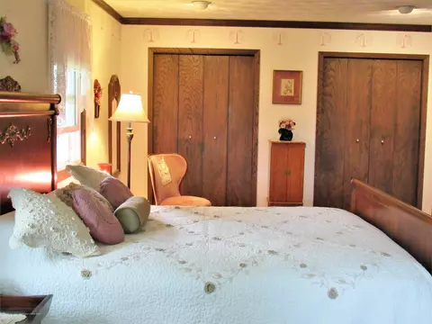 10491 Pioneer Rd, Eagle, MI 48822 photo 18