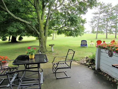 10491 Pioneer Rd, Eagle, MI 48822 photo 12