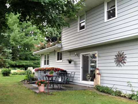 10491 Pioneer Rd, Eagle, MI 48822 photo 25