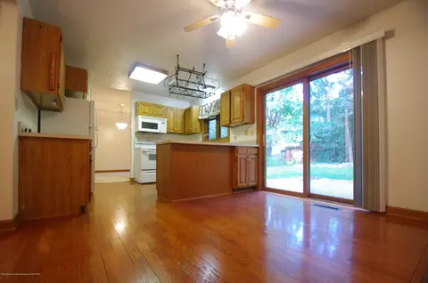 3891 W Herbison Rd, Dewitt, MI 48820 photo 12