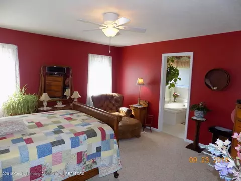 3985 Camperdown Dr, Lansing, MI 48911 photo 19