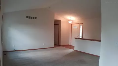 3710 Danbridge Dr, Lansing, MI 48906 photo 5