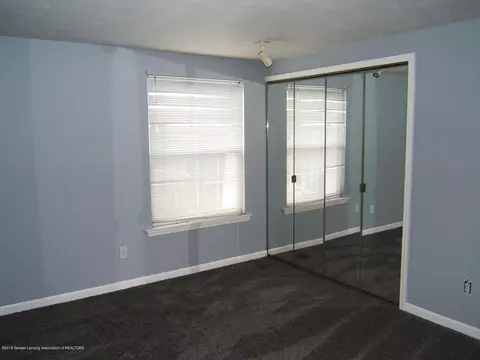 6334 Beechfield Dr, Lansing, MI 48911 photo 10
