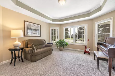 1570 Agnes Glen Cir, Dewitt, MI 48820 photo 9