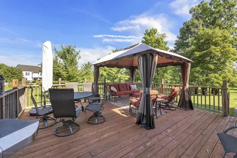 1570 Agnes Glen Cir, Dewitt, MI 48820 photo 44