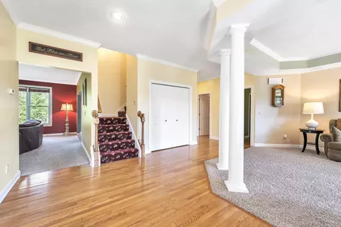 1570 Agnes Glen Cir, Dewitt, MI 48820 photo 8