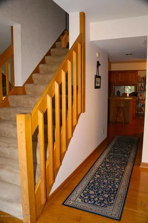 1163 Buckingham Rd, Haslett, MI 48840 photo 3
