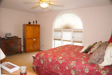 1163 Buckingham Rd, Haslett, MI 48840 photo 24