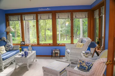 1163 Buckingham Rd, Haslett, MI 48840 photo 17