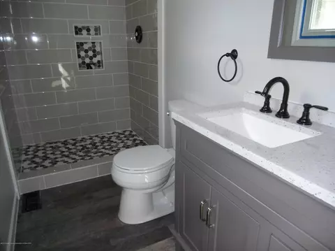 1183 Haslett Rd, Haslett, MI 48840 photo 15