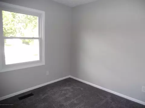 1183 Haslett Rd, Haslett, MI 48840 photo 19